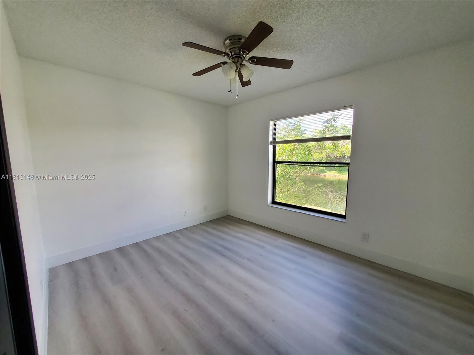 SPRINGS POINTE - Residential Lease