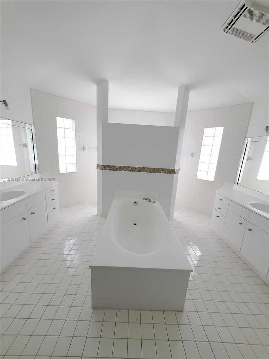 SPRINGS POINTE - Residential Lease