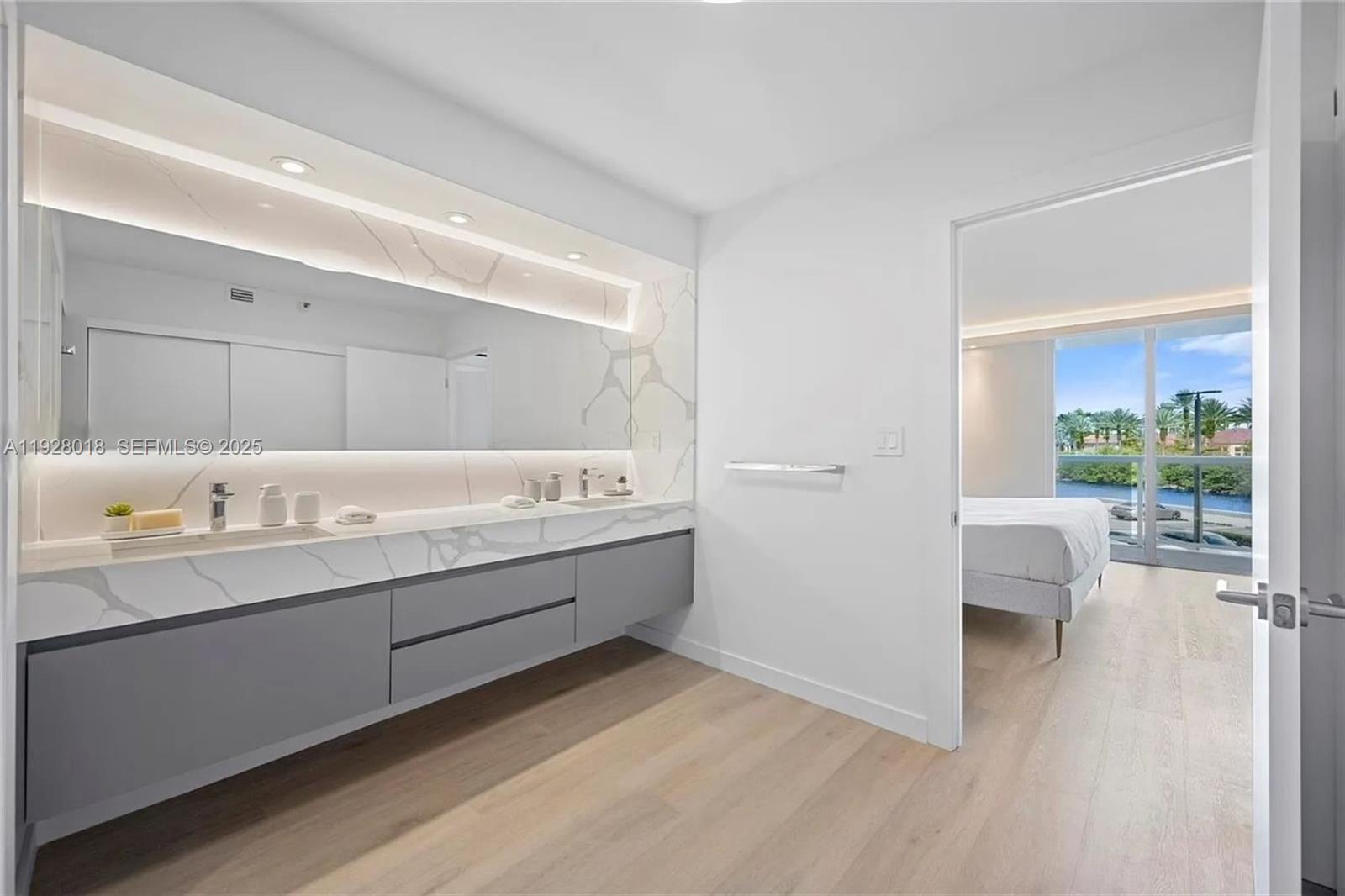 WATERVIEW CONDO - Residential Lease