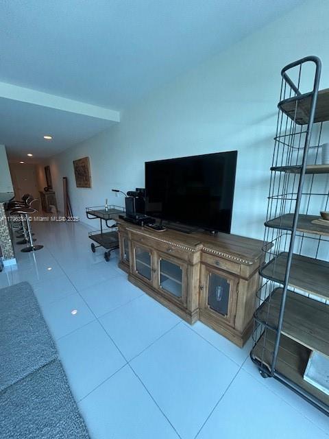 ARTECH RESIDENCES AT AVEN - Residential