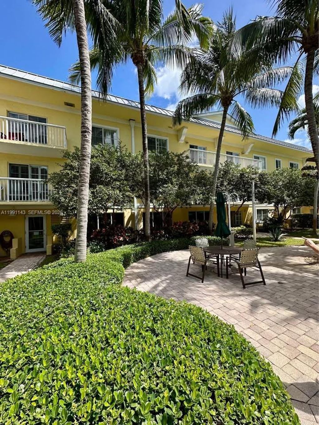 Photo of 151 NE 16th Ave #334, Fort Lauderdale, FL 33301 (MLS # A11991143)