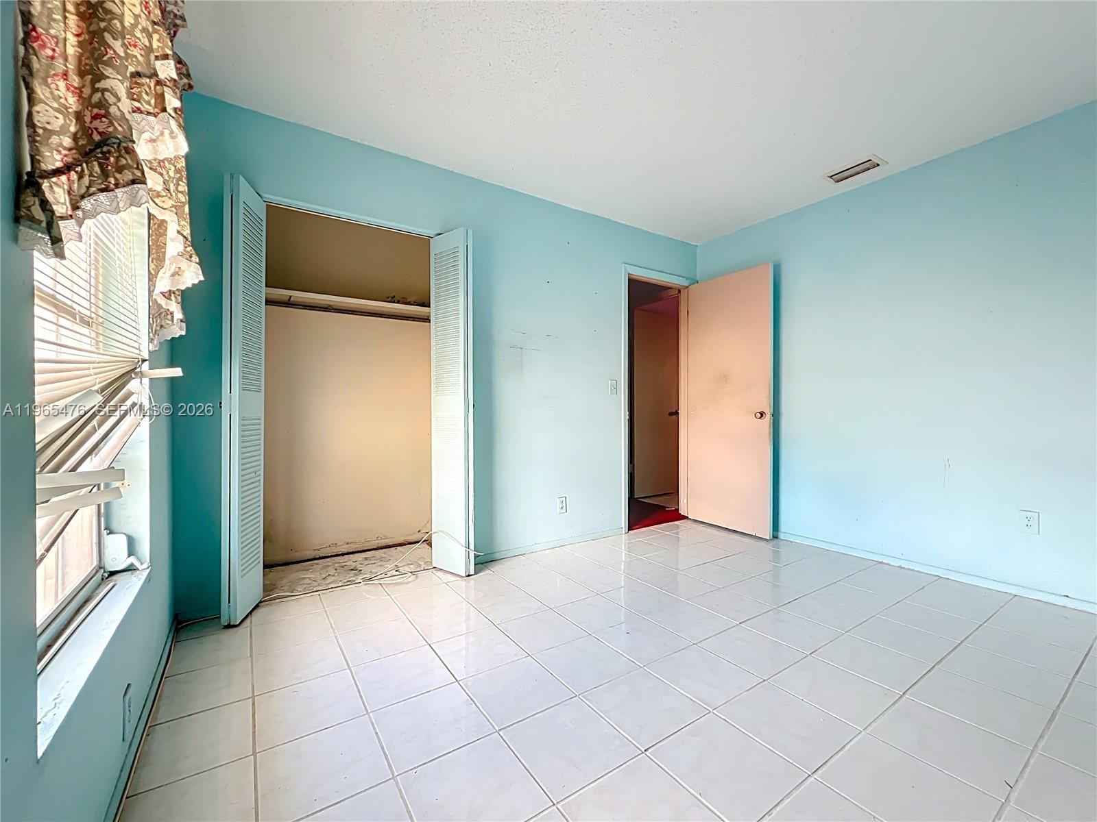 PORT ST LUCIE SECTION 24 - Residential