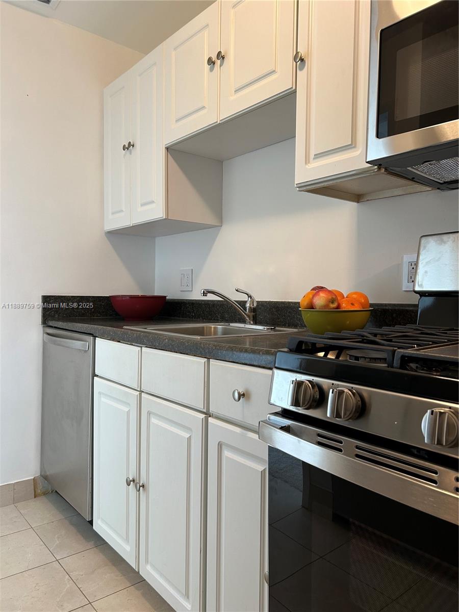 DAVID WILLIAM HOTEL CONDO - Residential