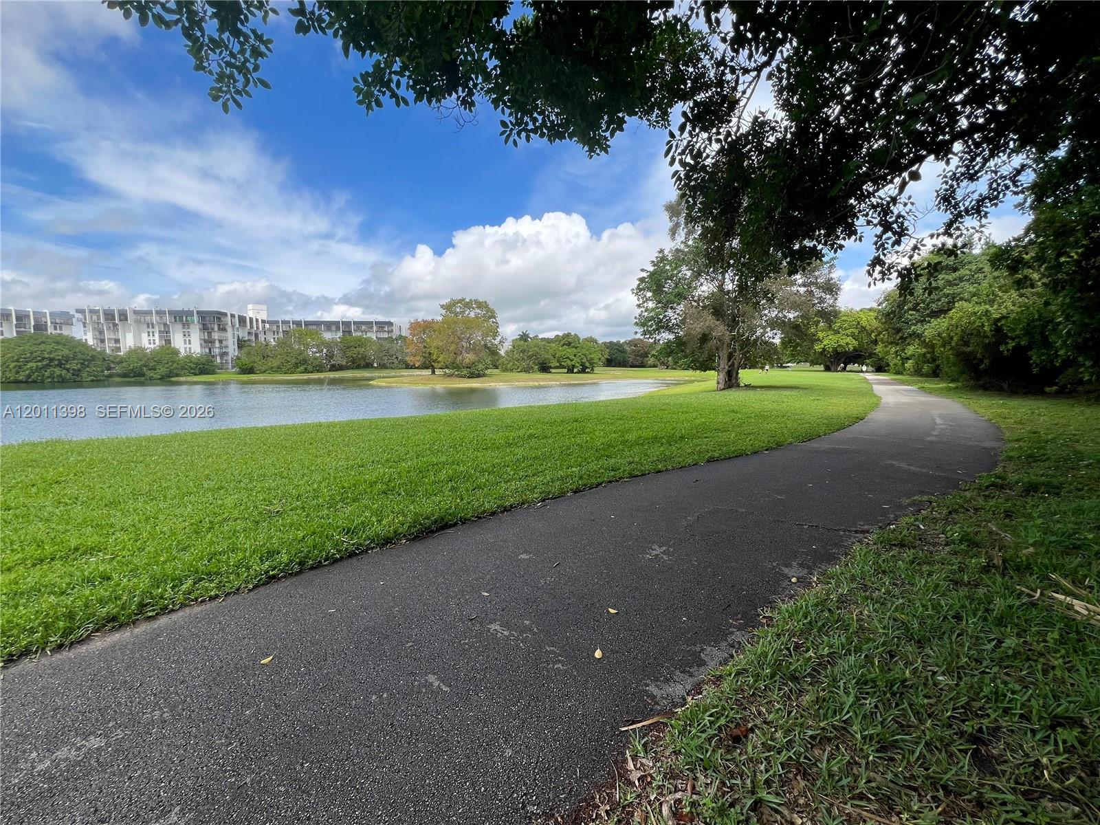 GOLFVIEW CLUB FONTAINEBLE - Residential