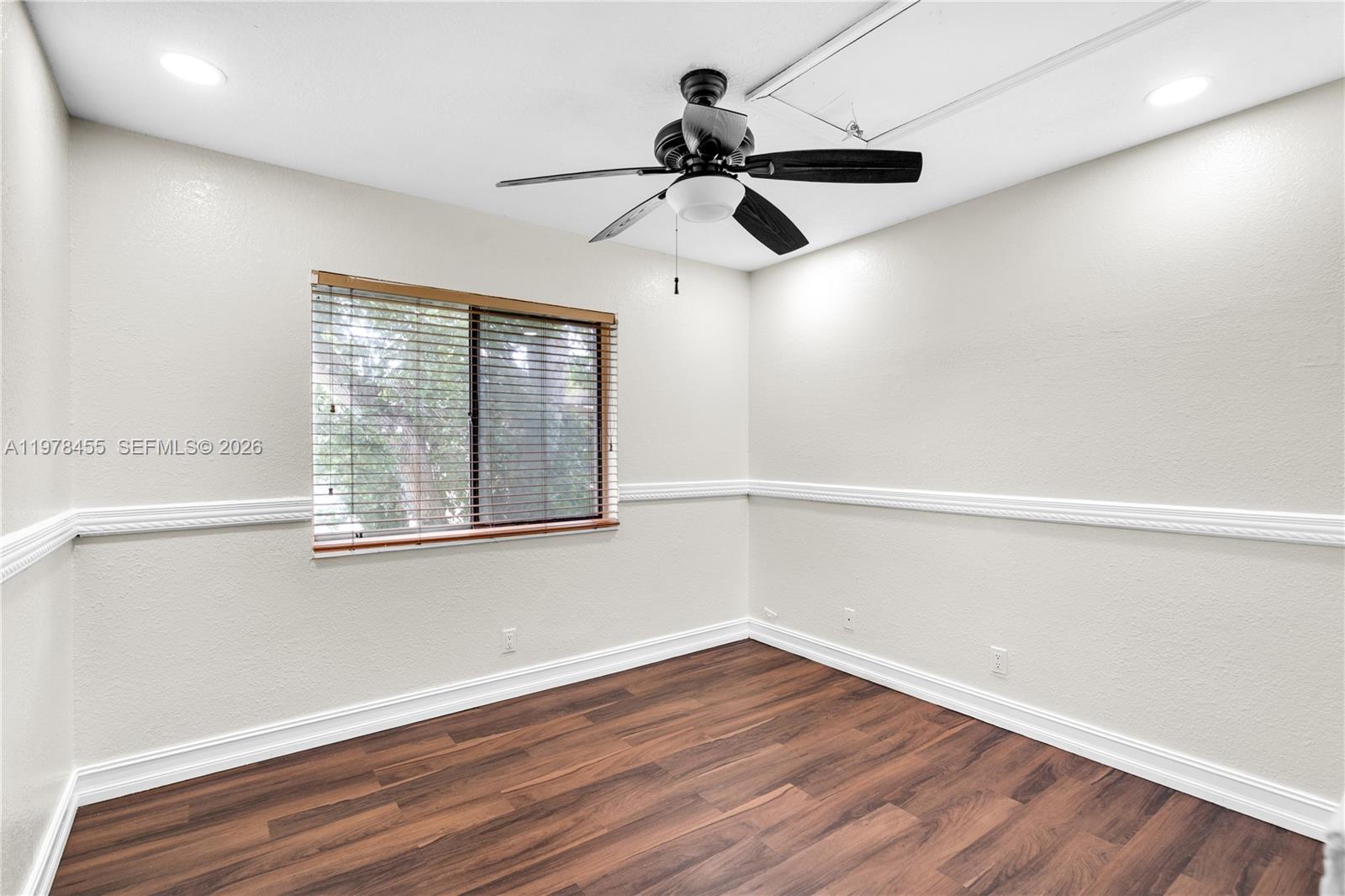 WIMBLEDON AT JACARANDA CO - Residential