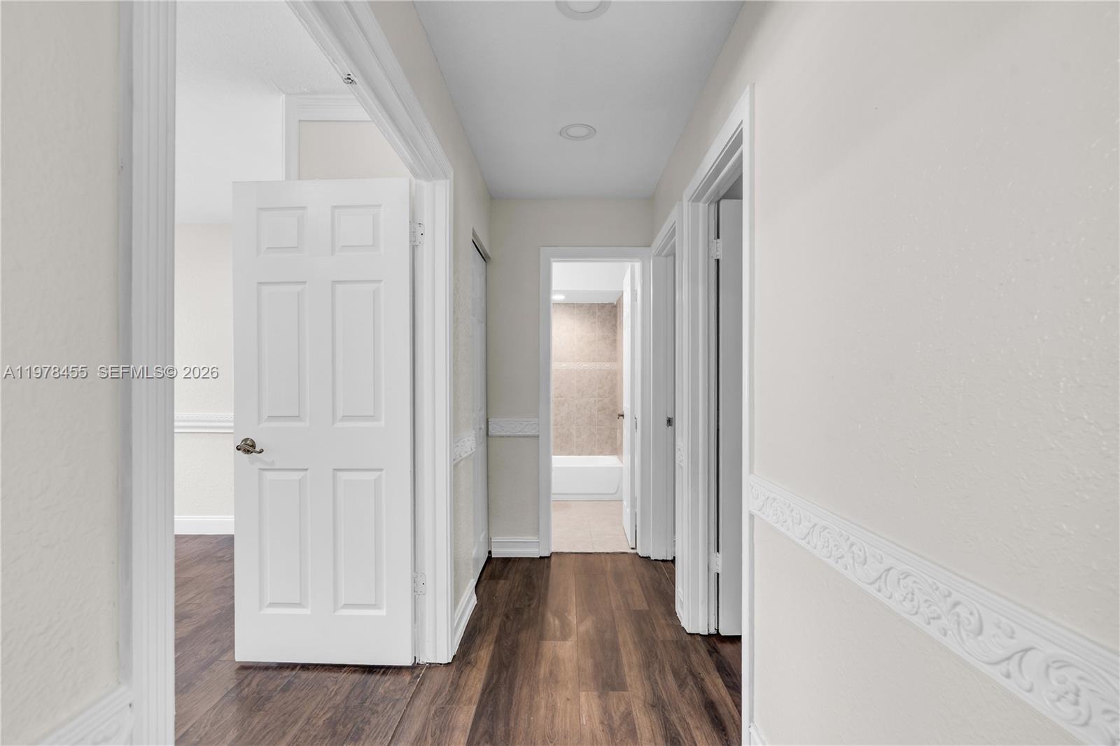 WIMBLEDON AT JACARANDA CO - Residential