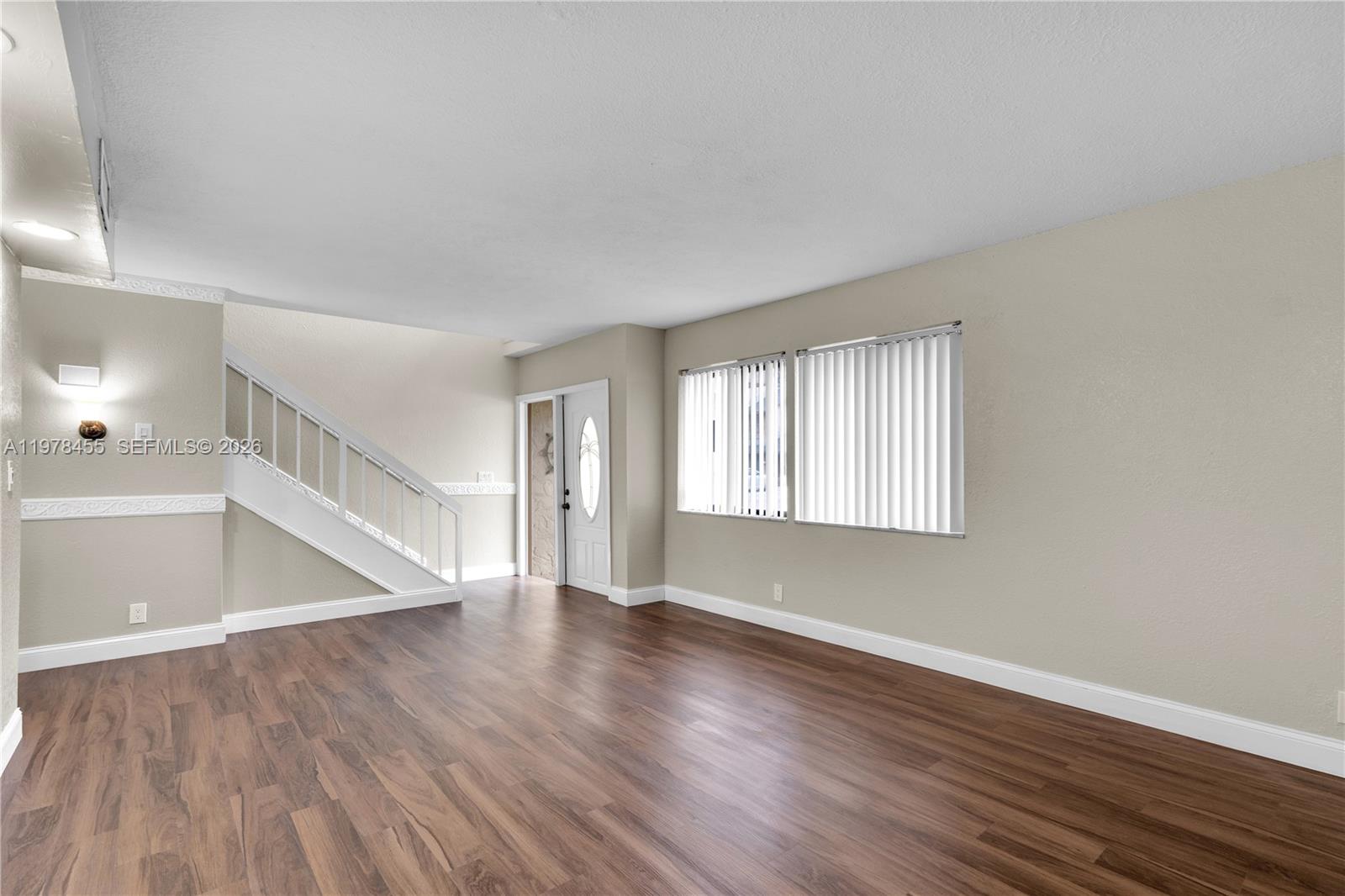 WIMBLEDON AT JACARANDA CO - Residential