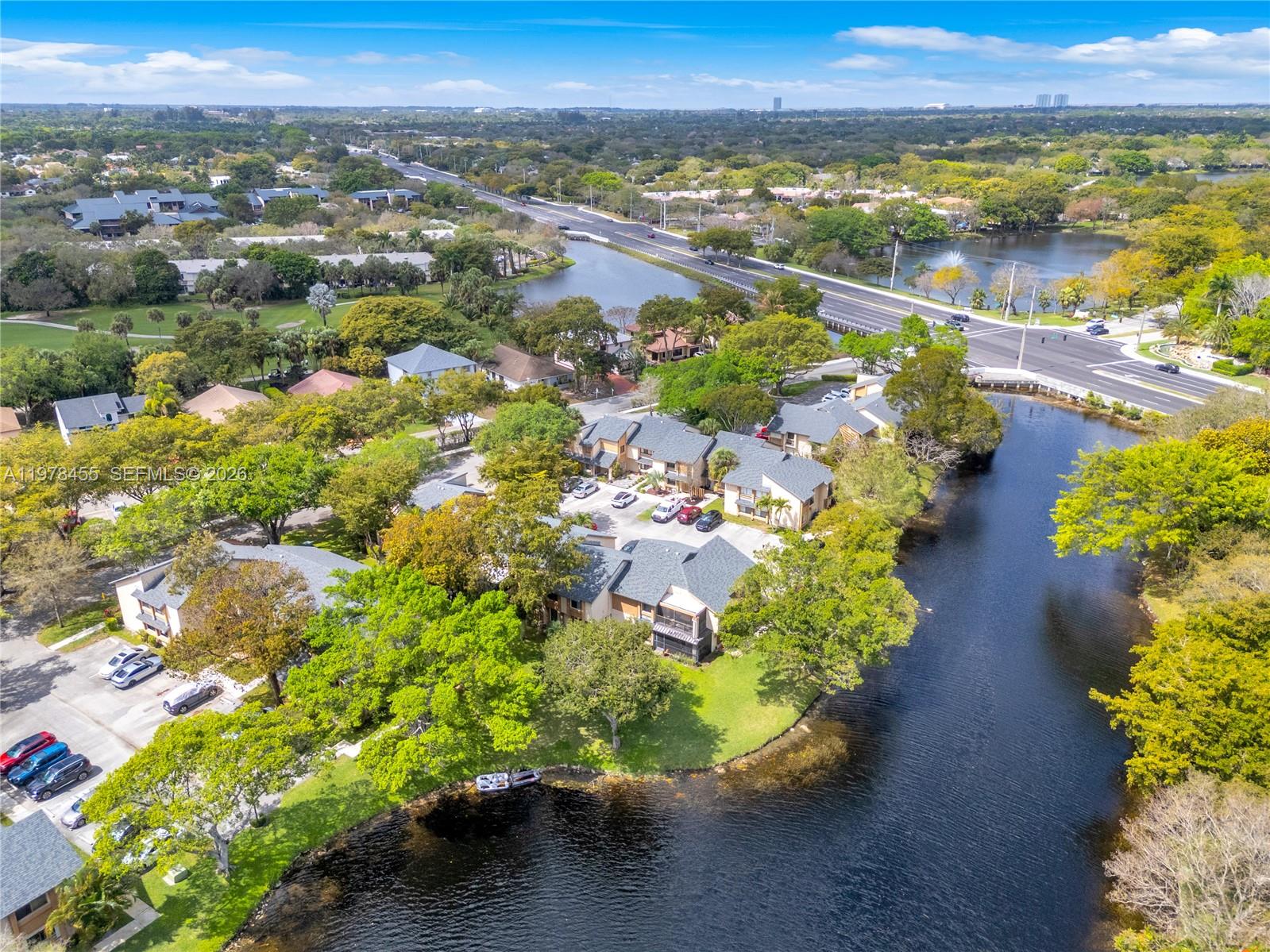 WIMBLEDON AT JACARANDA CO - Residential