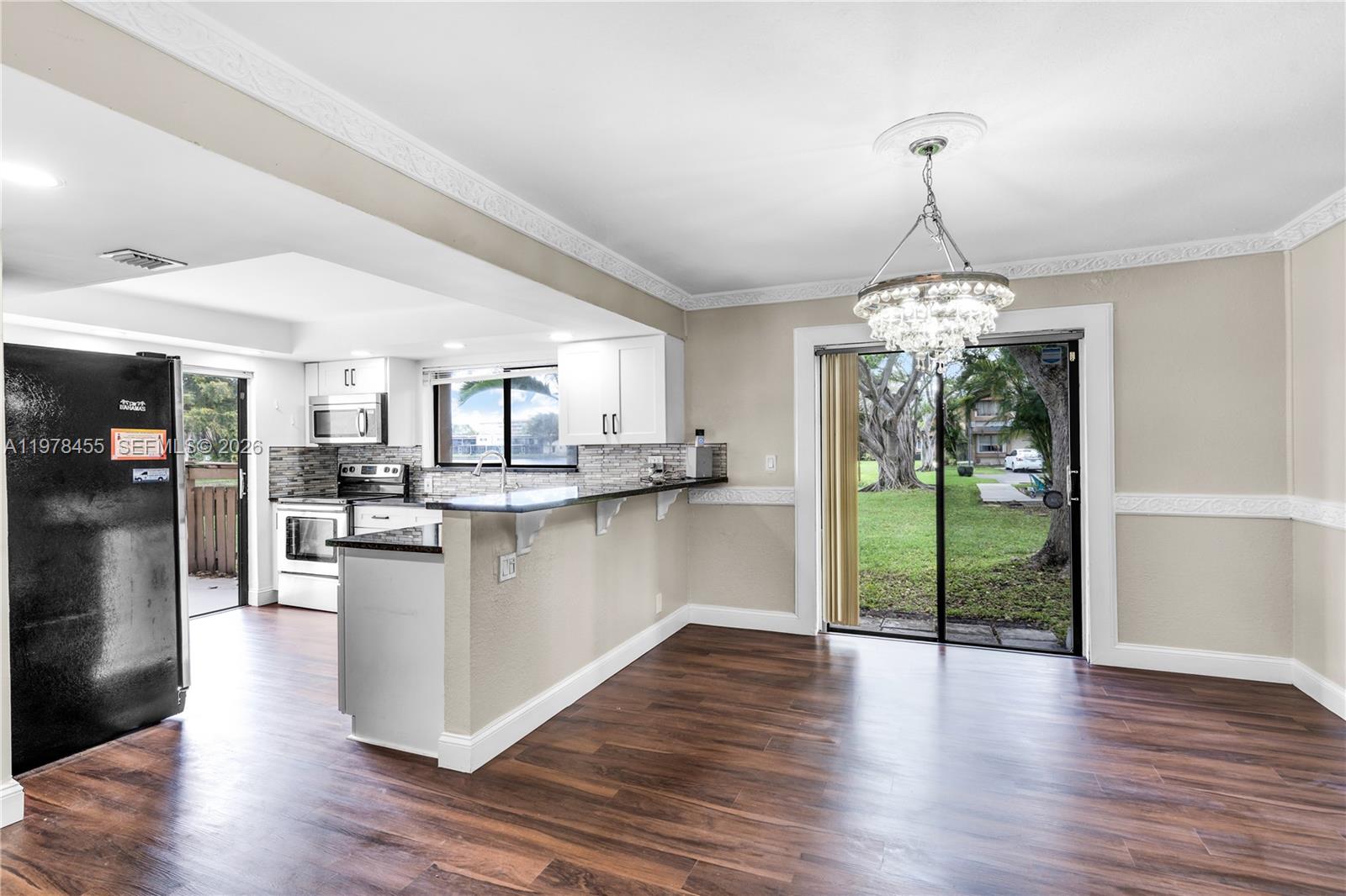 WIMBLEDON AT JACARANDA CO - Residential