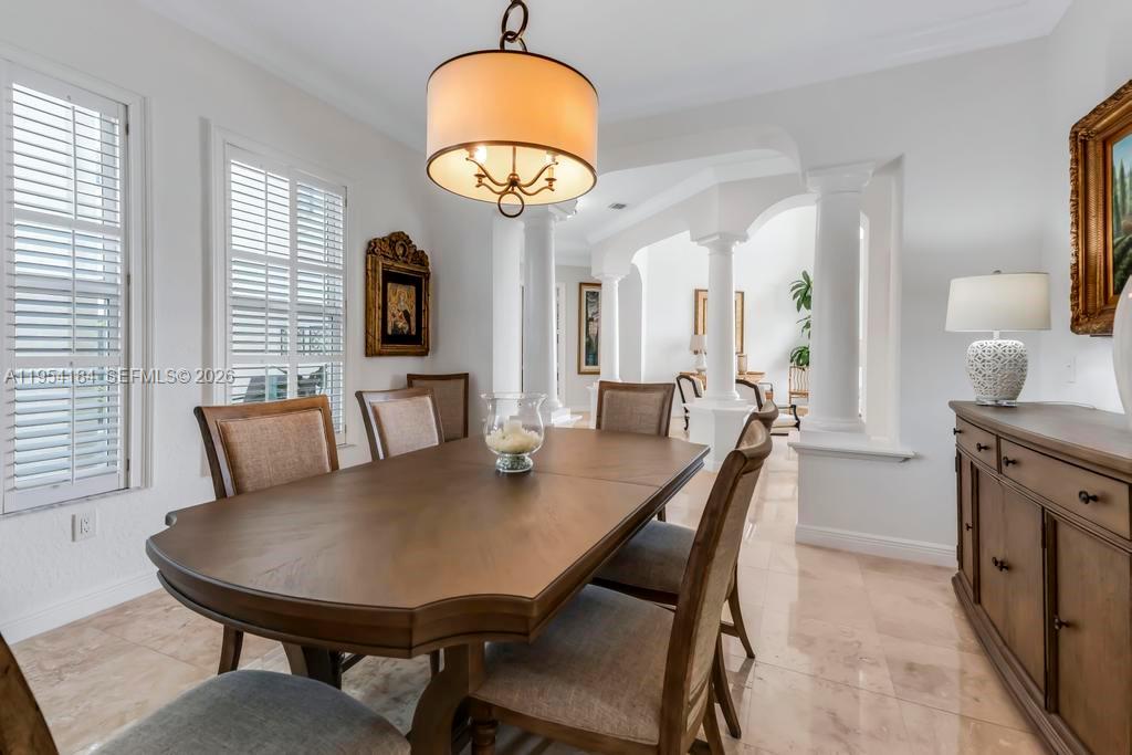 SUNSET LAKES PLAT TWO - Residential