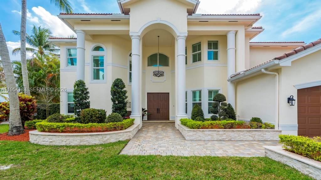 SUNSET LAKES PLAT TWO - Residential