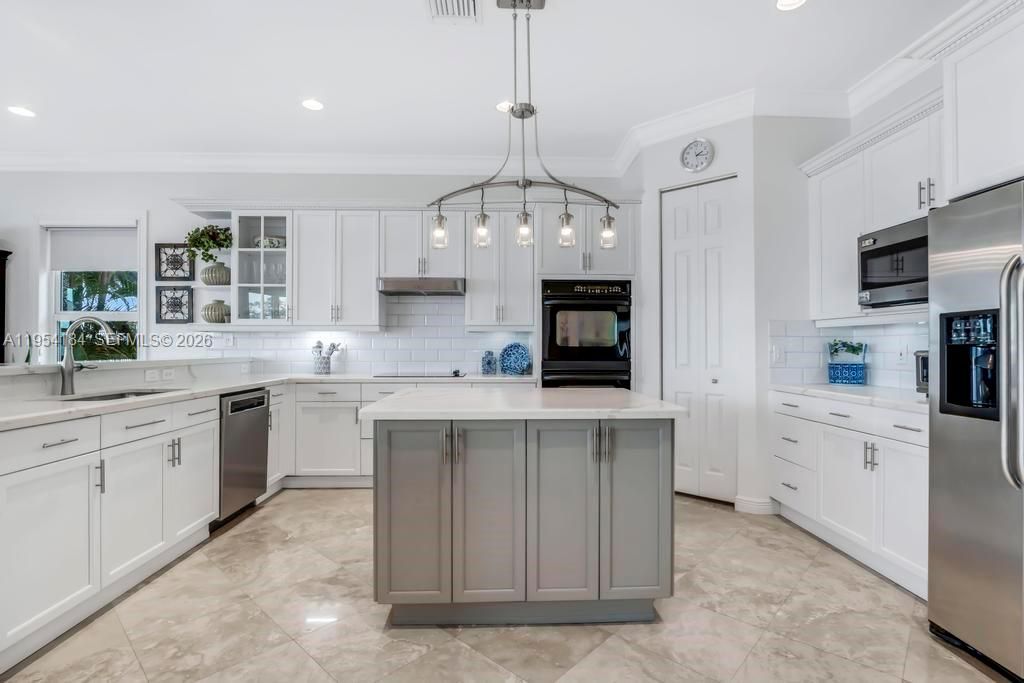 Photo of 4194 SW 189th Ave, Miramar, FL 33029 (MLS # A11954184)