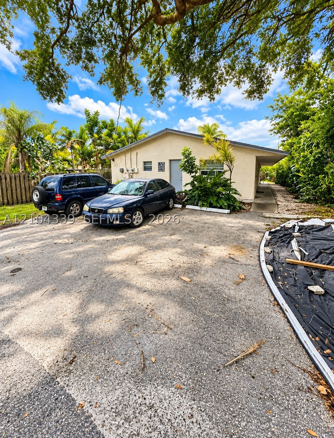 274 SW 9th St 2
