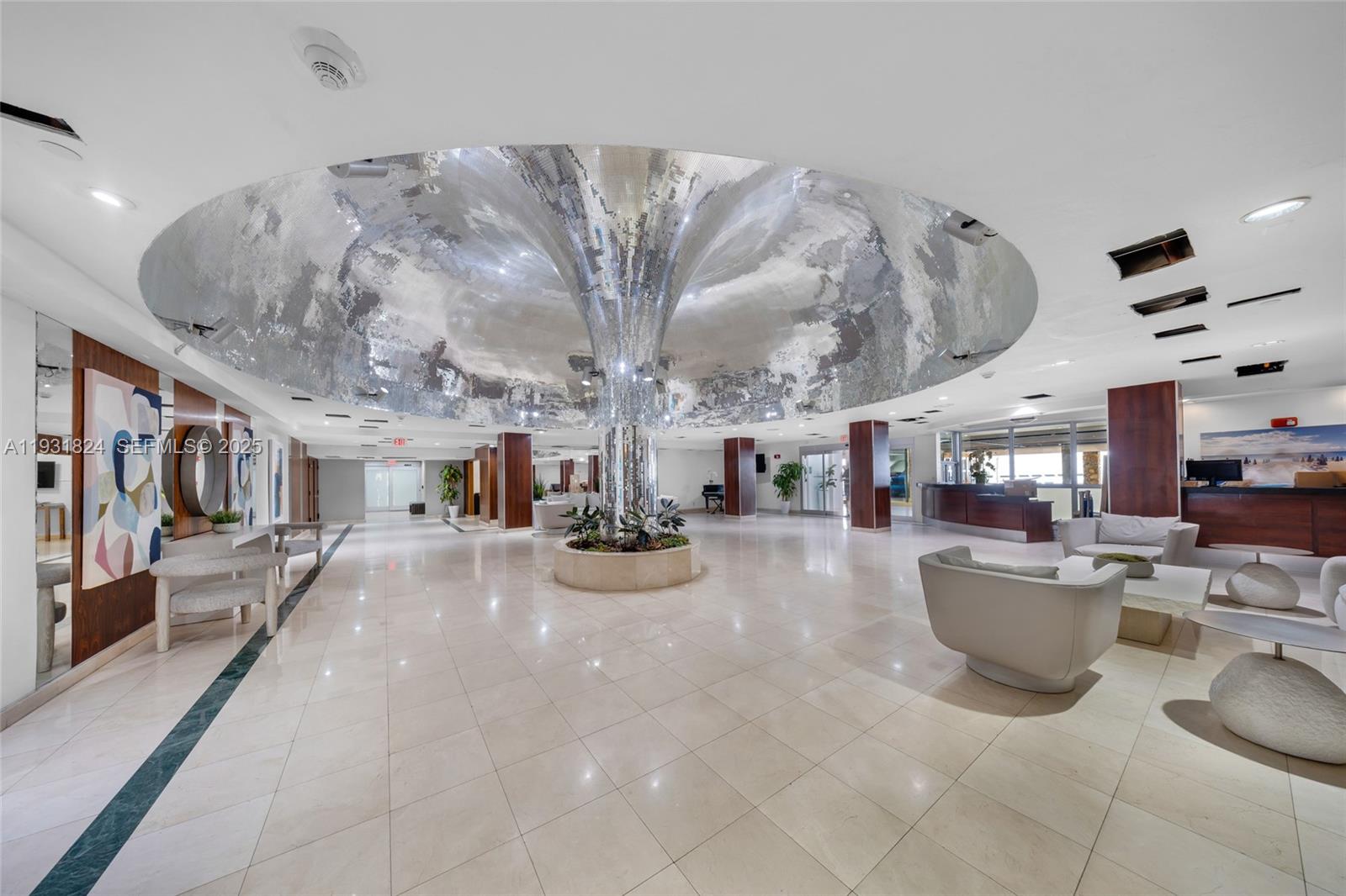 MIRASOL OCEAN TOWERS COND - Residential