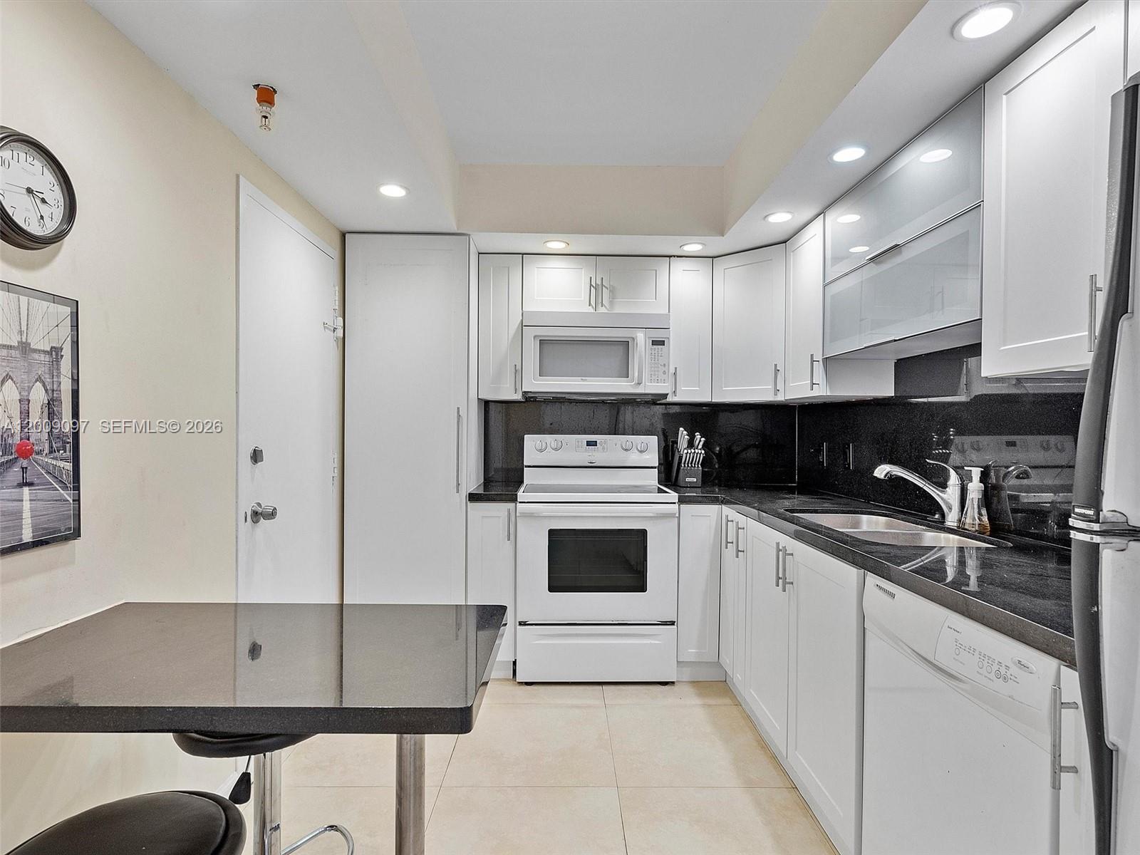 COASTAL TOWERS CONDO - Residential