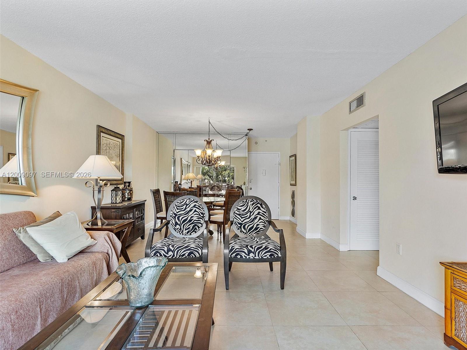 400 Kings Point Dr 229