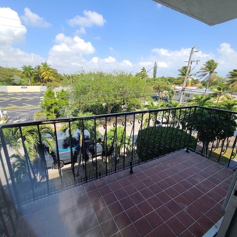 TWENTY FIVE HUNDRED CONDO - Residential Lease