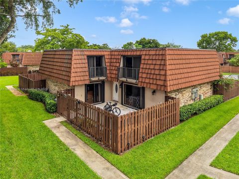 4167 Forest Hill Dr Cooper City FL 33026