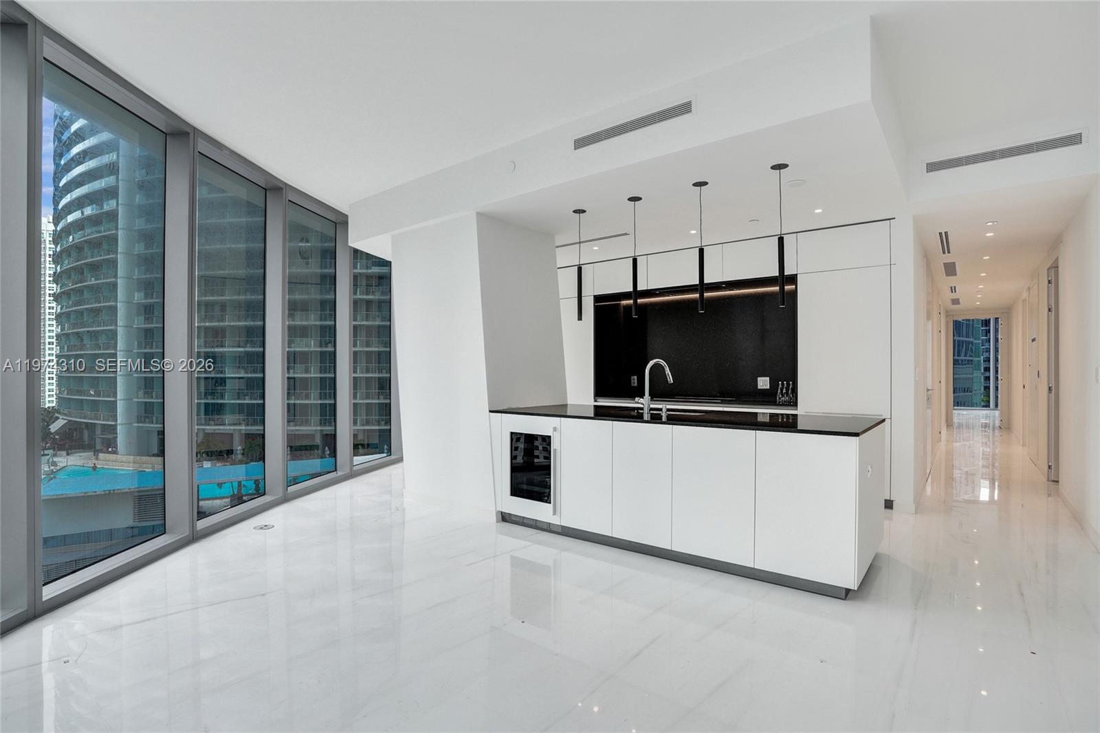 300 Biscayne Boulevard Way - Residential