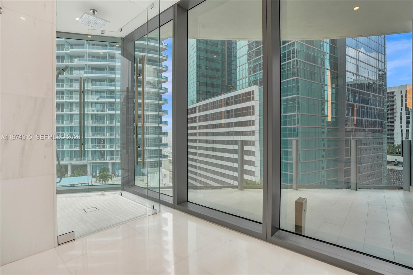 300 Biscayne Boulevard Way - Residential