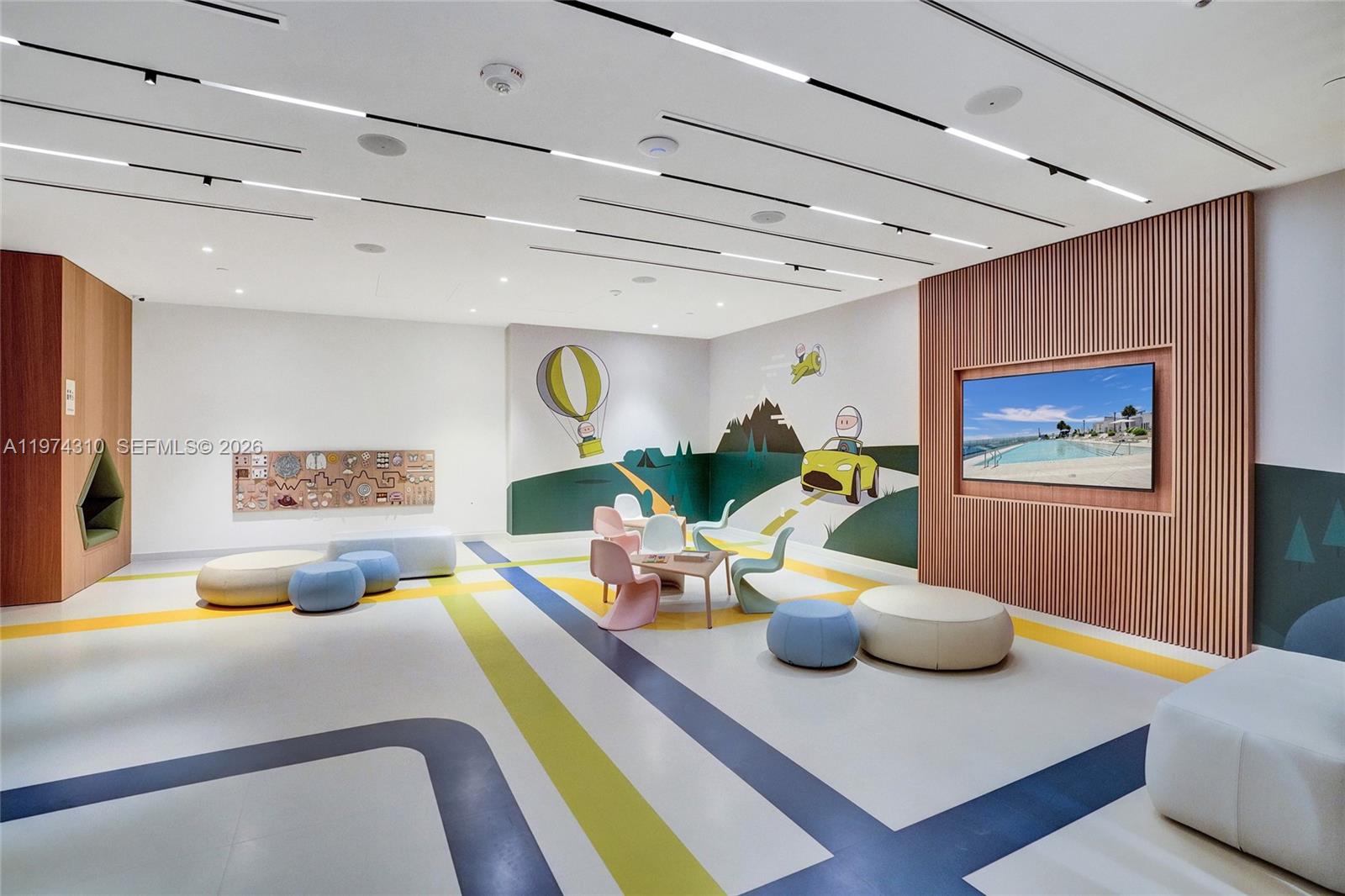 300 Biscayne Boulevard Way - Residential