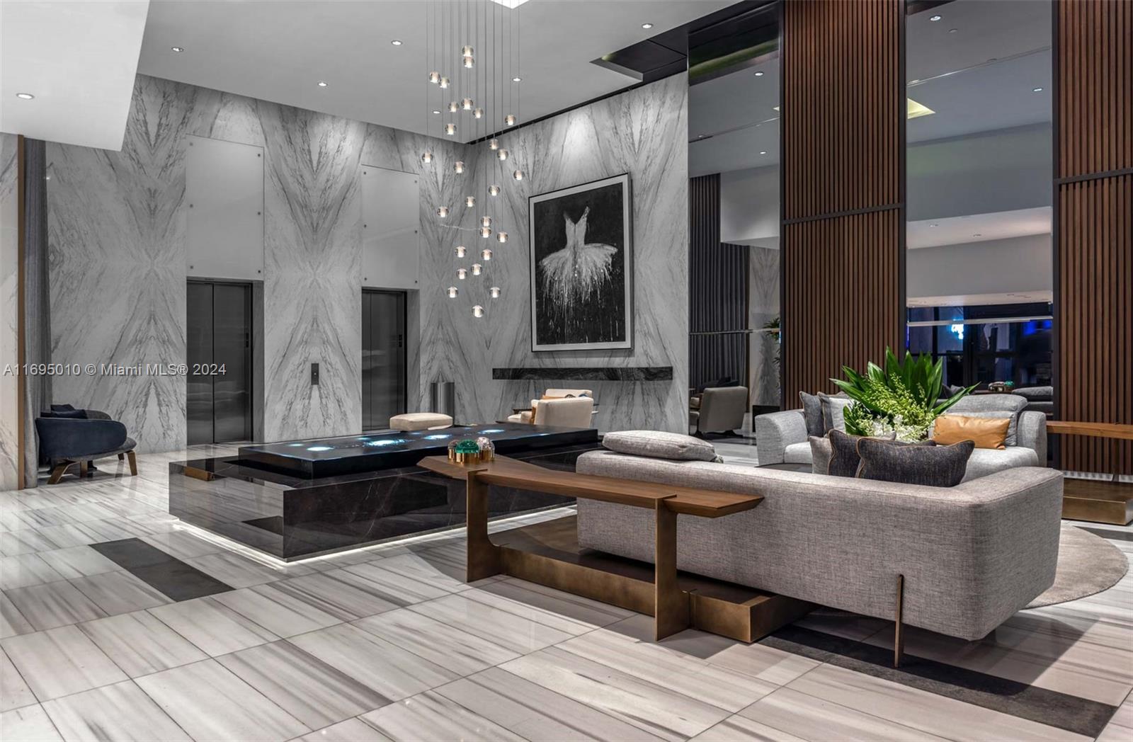 MARQUIS RESIDENCES - Residential