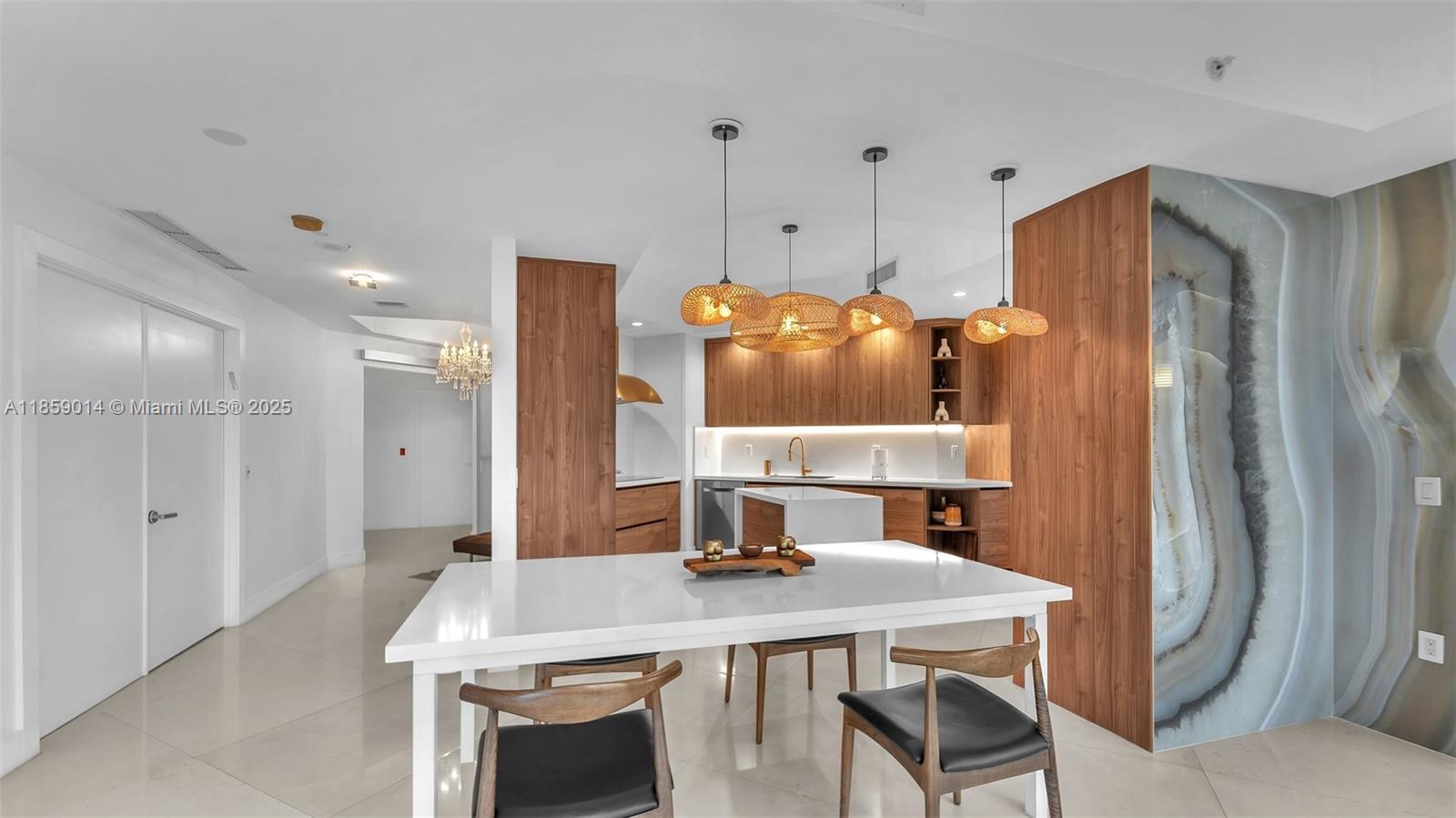 60 Edgewater Dr 9H