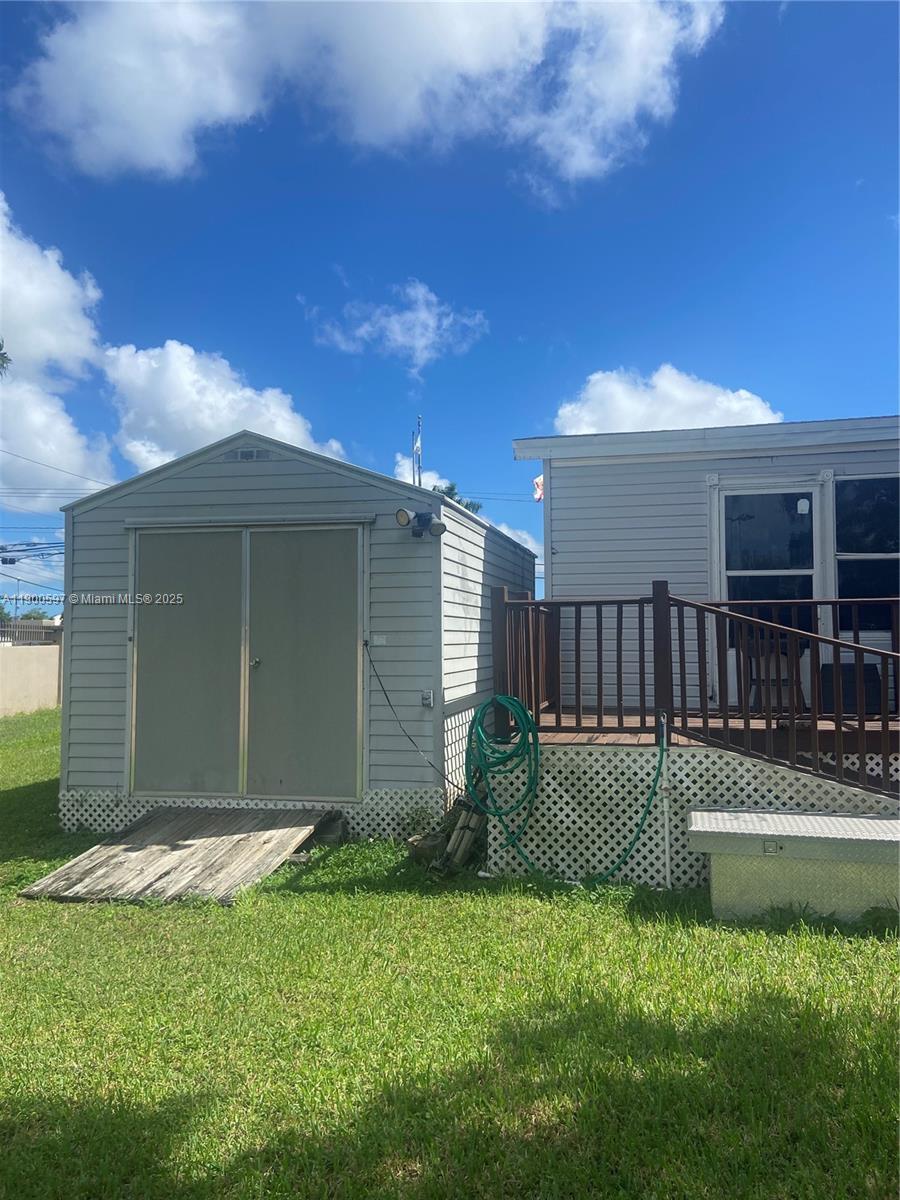 GOLDCOASTER MOBIL HOME - Residential