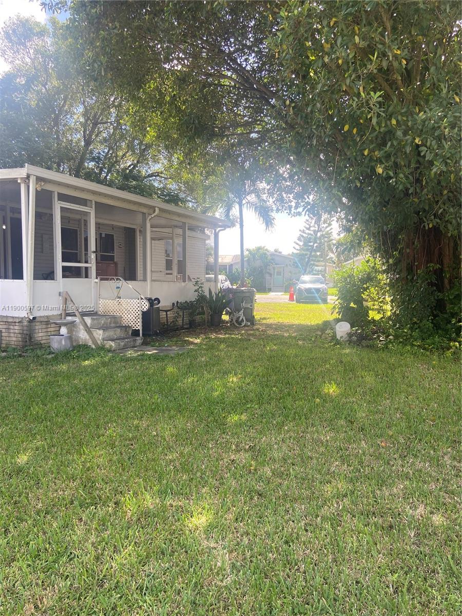 GOLDCOASTER MOBIL HOME - Residential