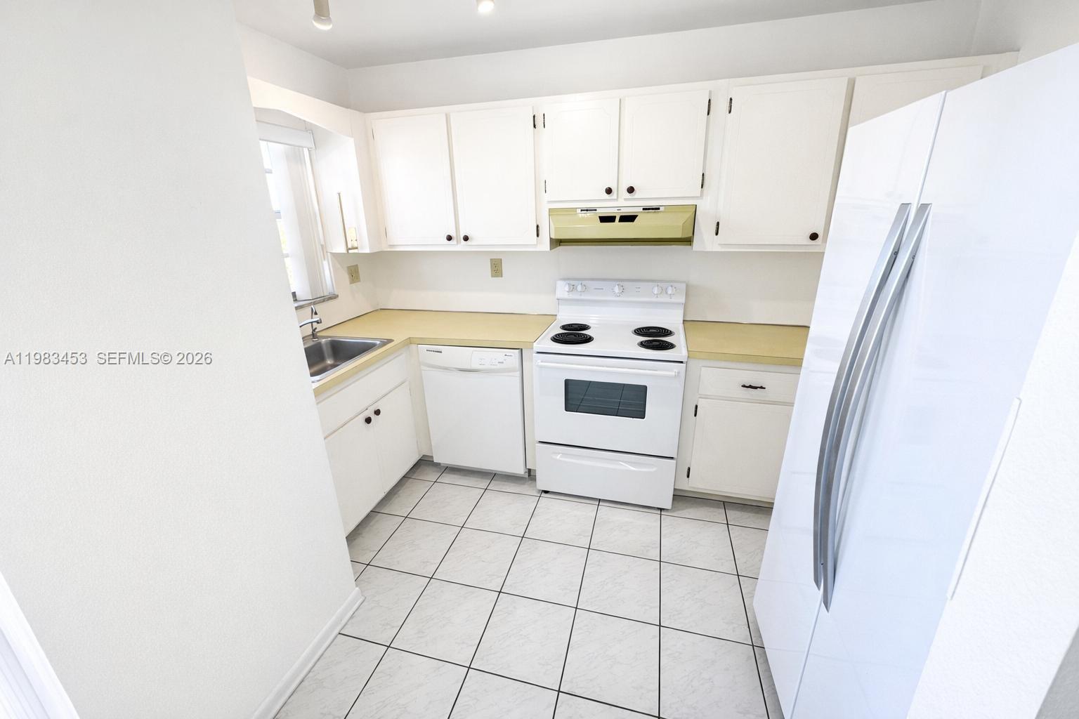 SILVER SPRING TOWER CONDO - Residential