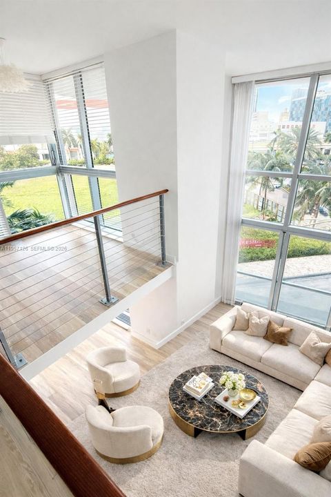 90 SW 3rd St TH300A Miami FL 33130