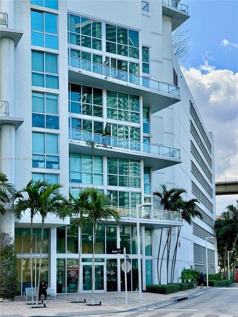 90 SW 3rd St TH300A Miami FL 33130