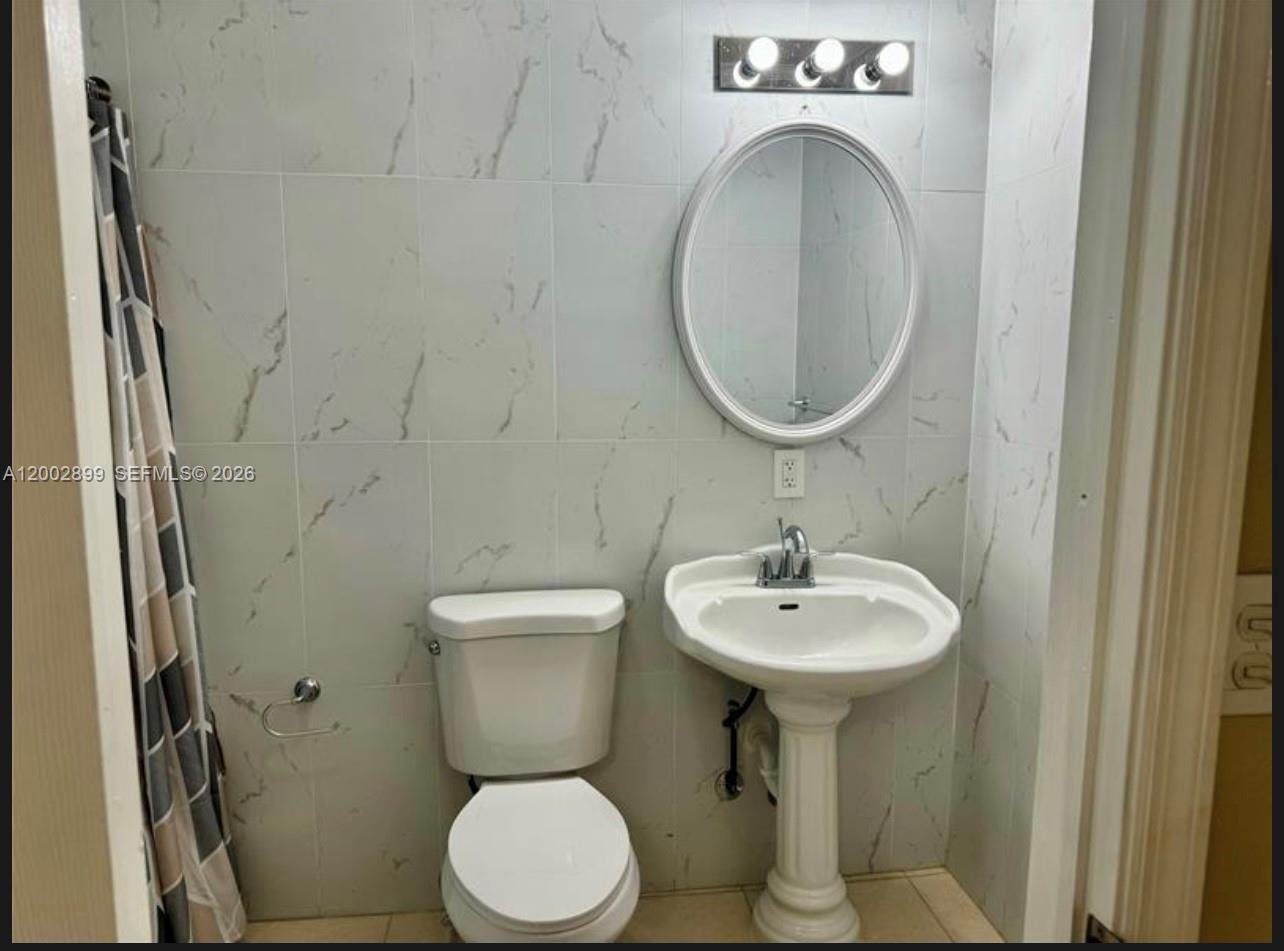 MIRAMAR - Residential Lease