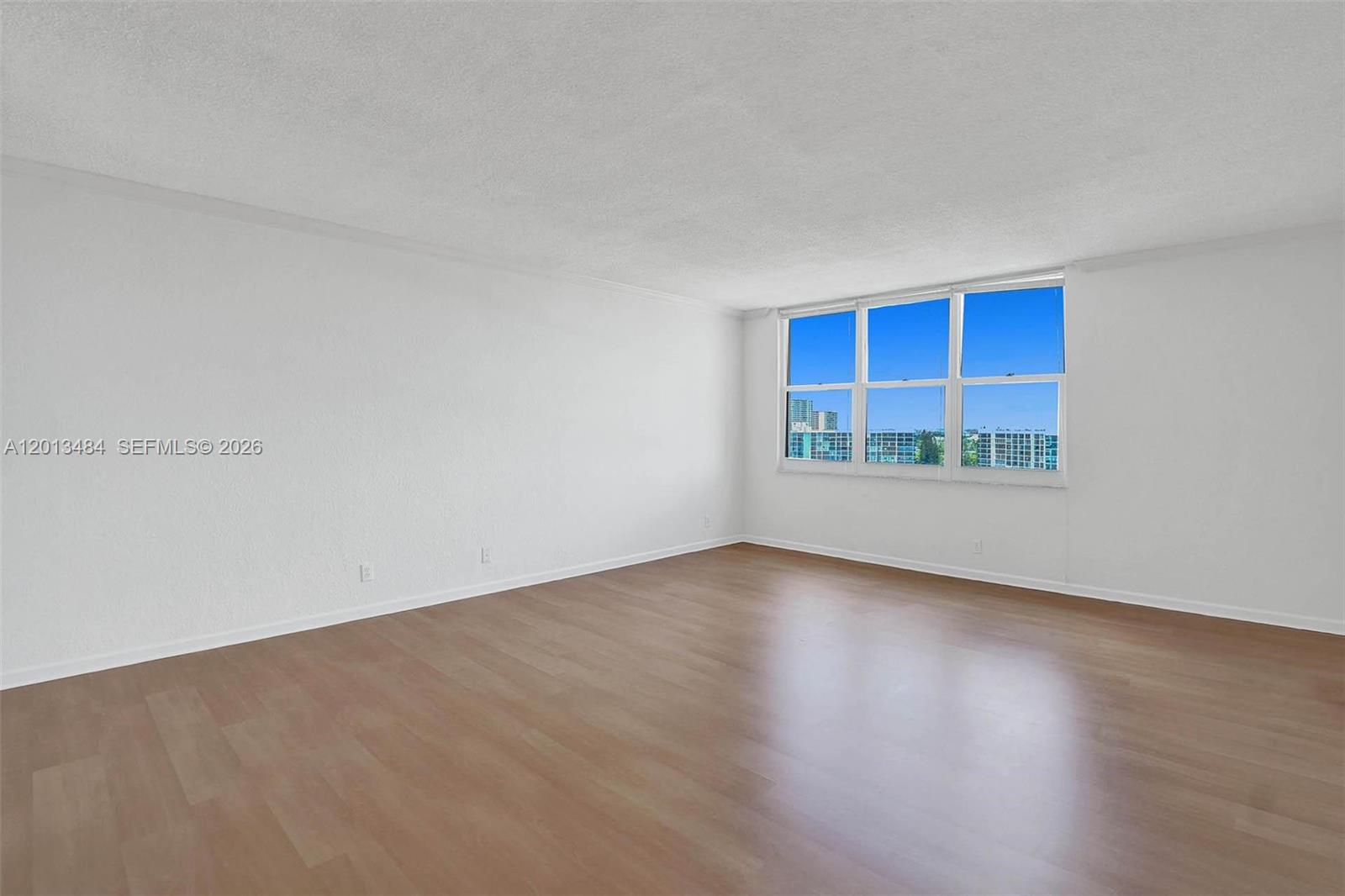 WAVE CONDO - Residential Lease