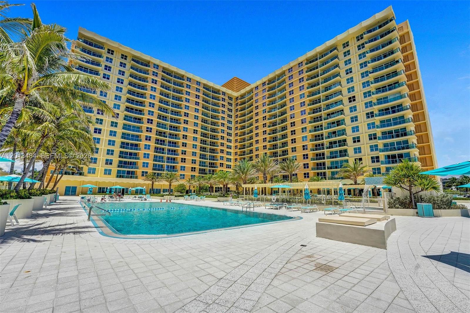 WAVE CONDO - Residential Lease