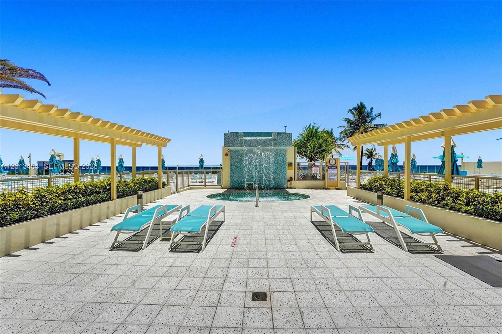 WAVE CONDO - Residential Lease