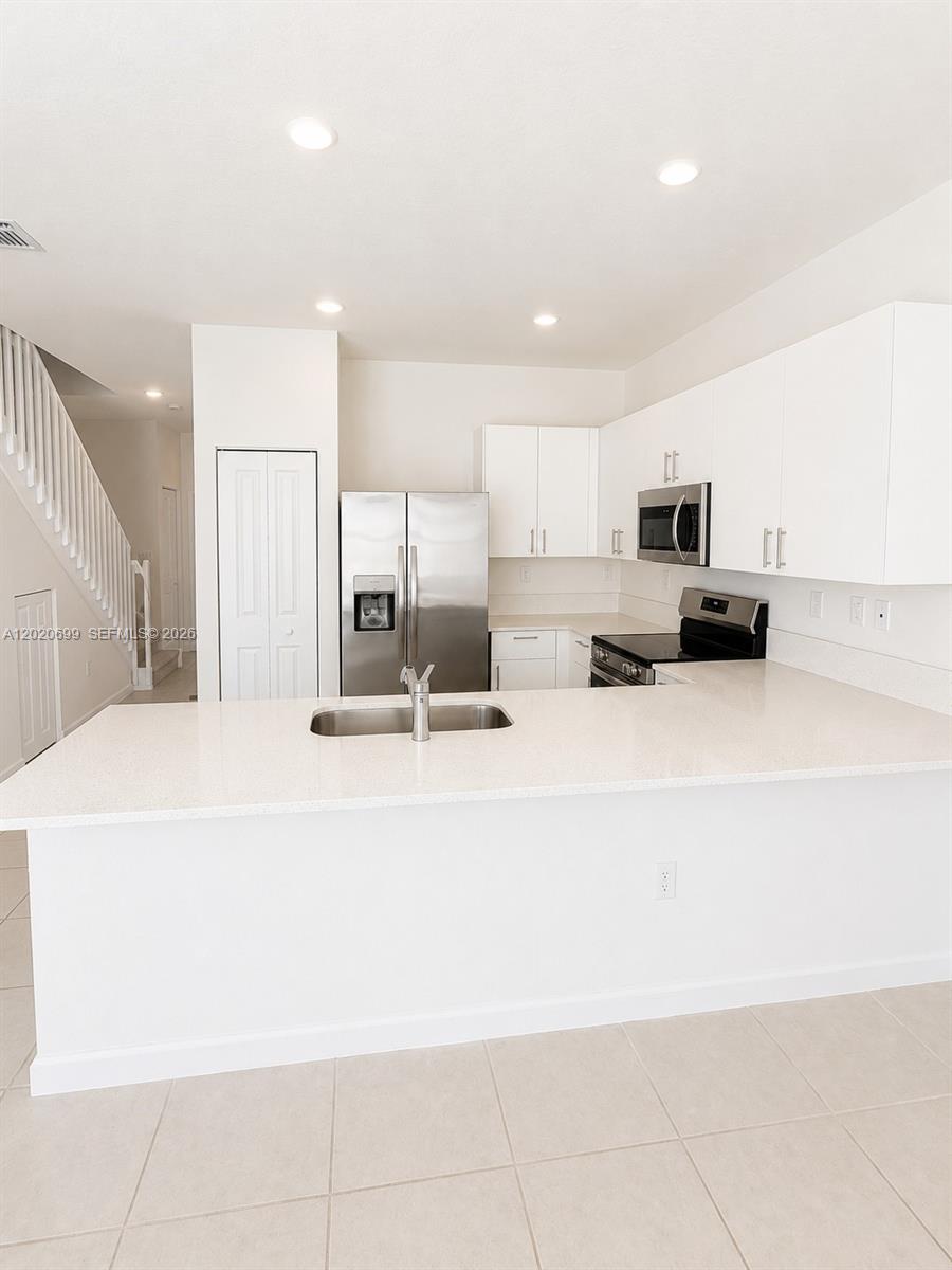 Keys Gate - Residential