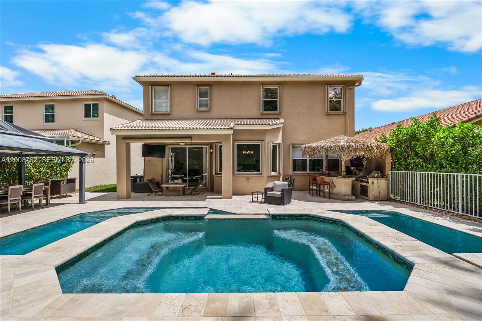 VILLAGES OF WINDSOR 4 - Residential