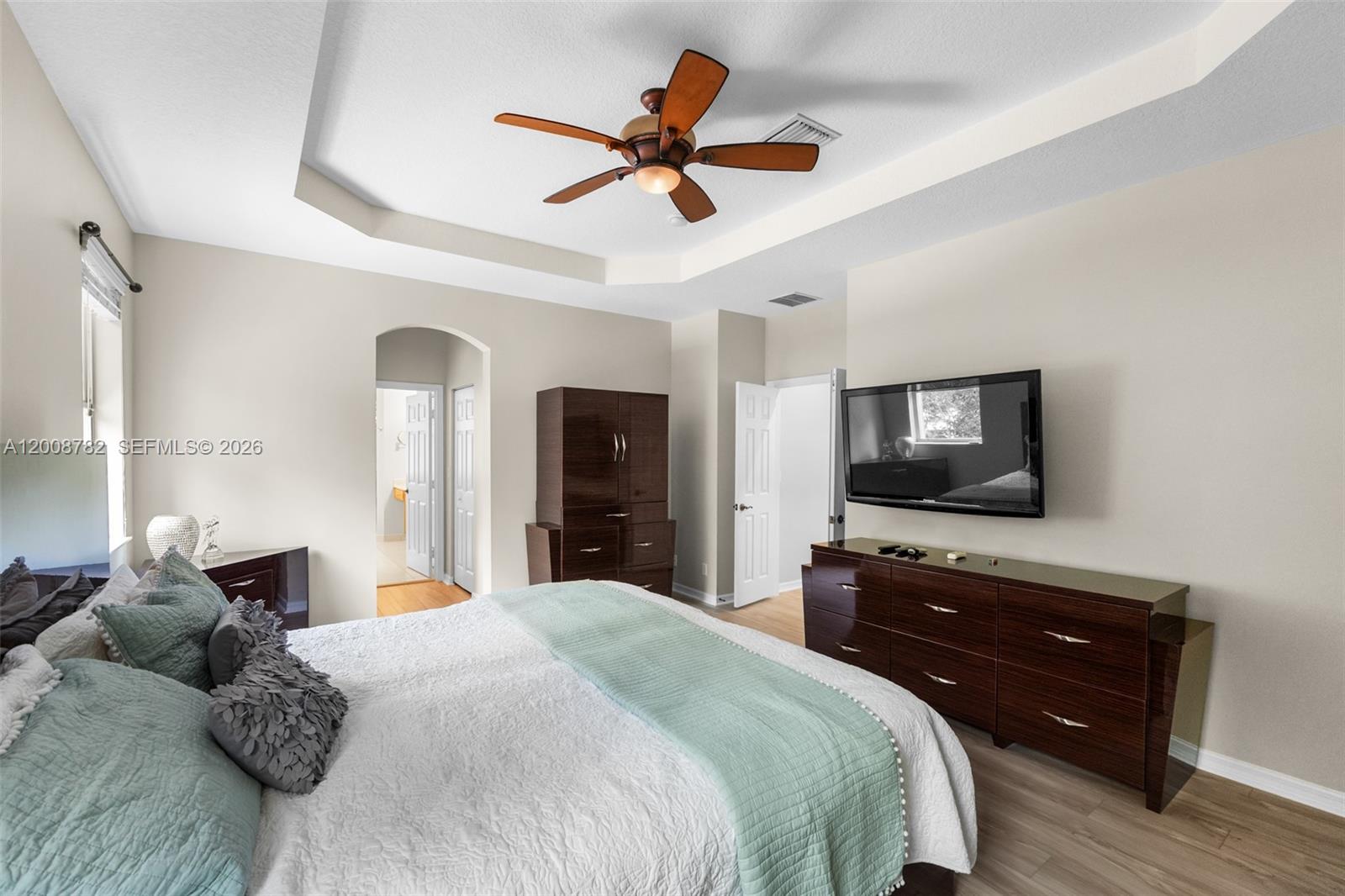 VILLAGES OF WINDSOR 4 - Residential