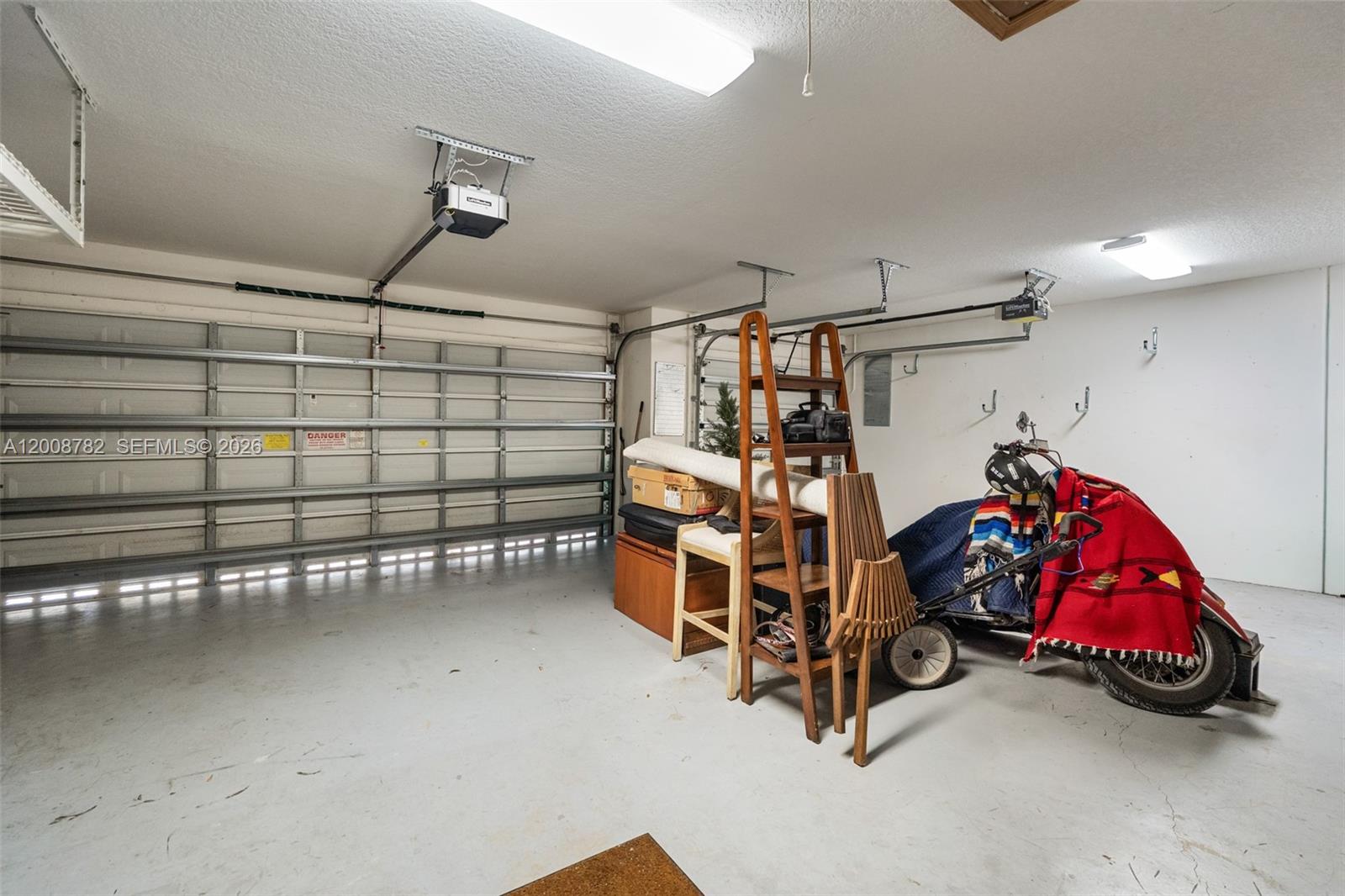 VILLAGES OF WINDSOR 4 - Residential