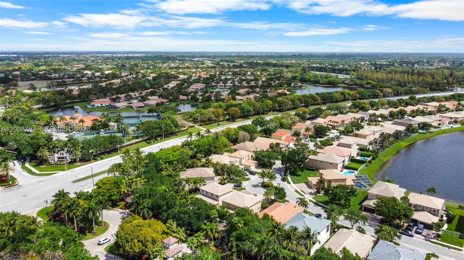 VILLAGES OF WINDSOR 4 - Residential