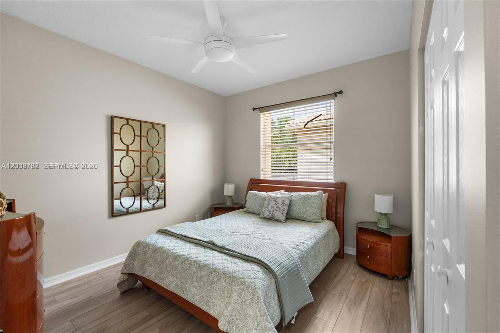 VILLAGES OF WINDSOR 4 - Residential