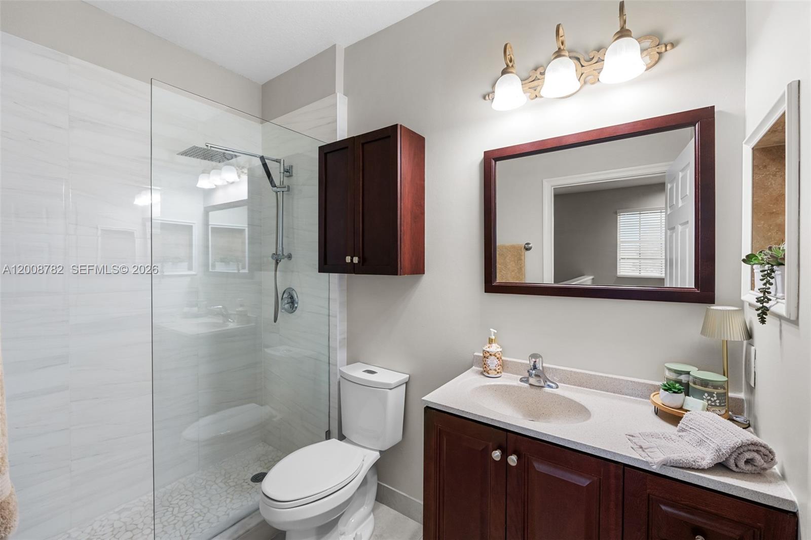 VILLAGES OF WINDSOR 4 - Residential