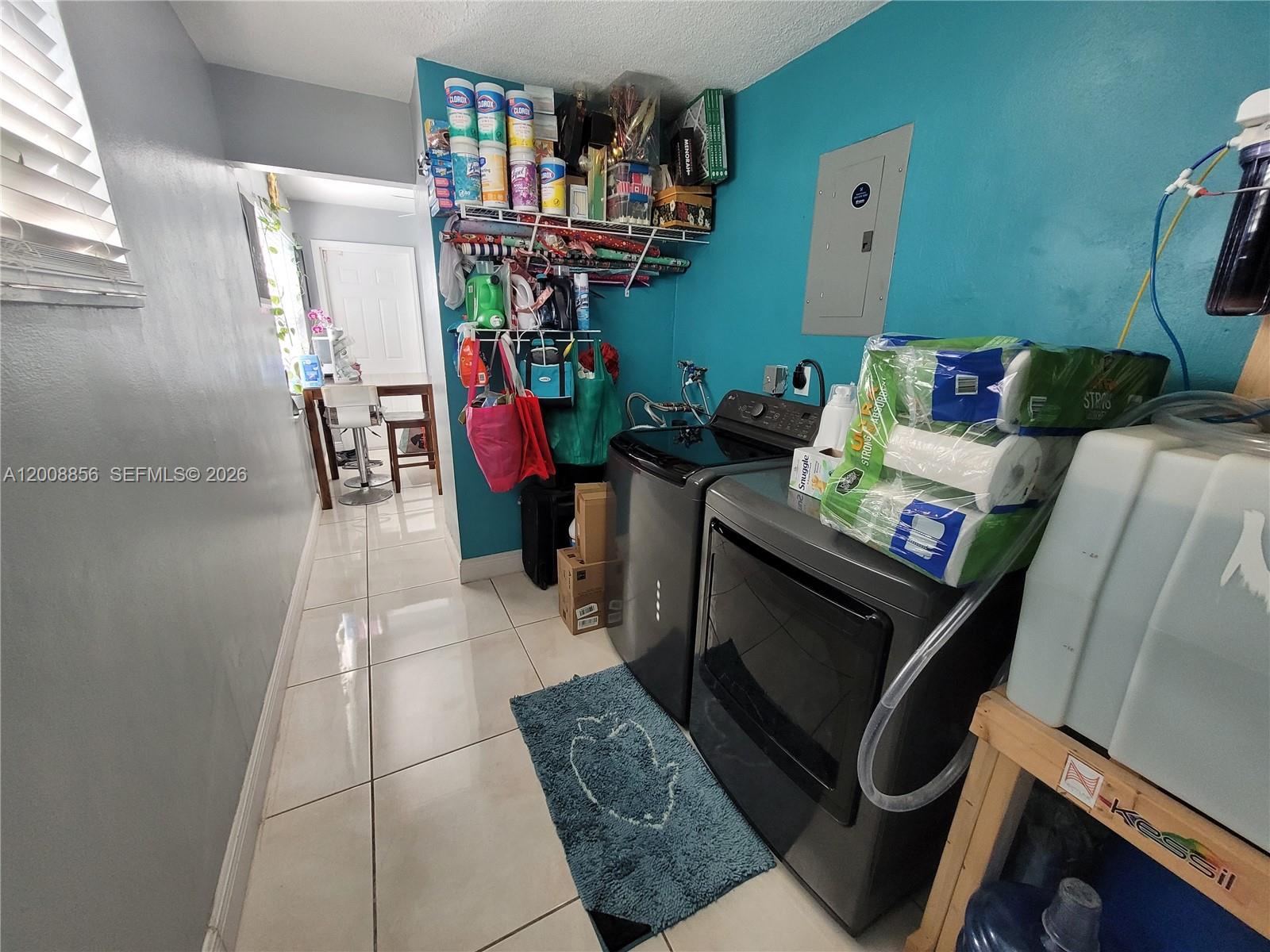 3381 NW 33rd Ct