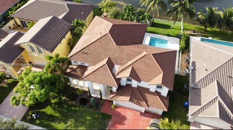 A home in Pembroke Pines