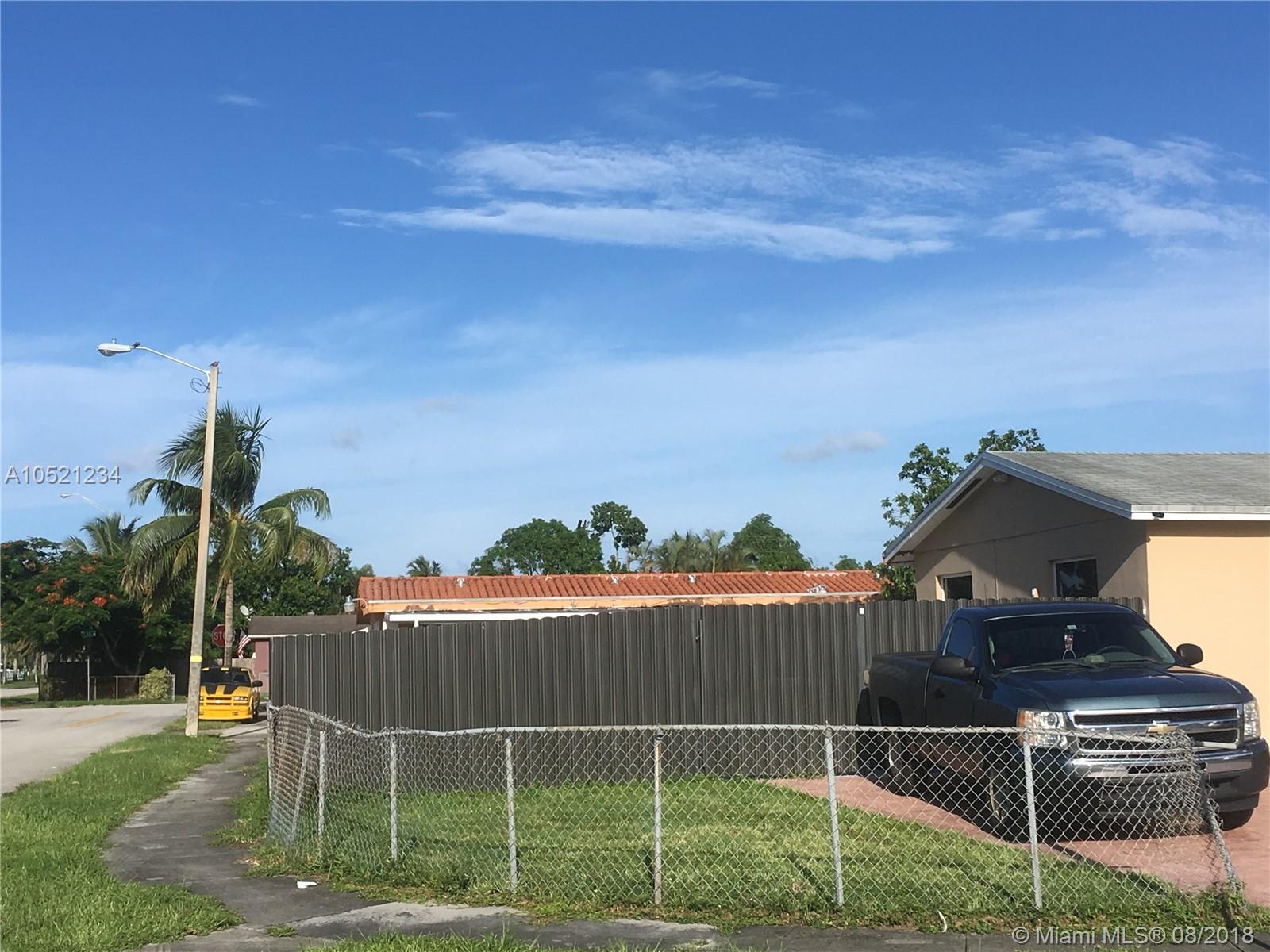 CAROL CITY GDNS 1ST ADDN - Residential