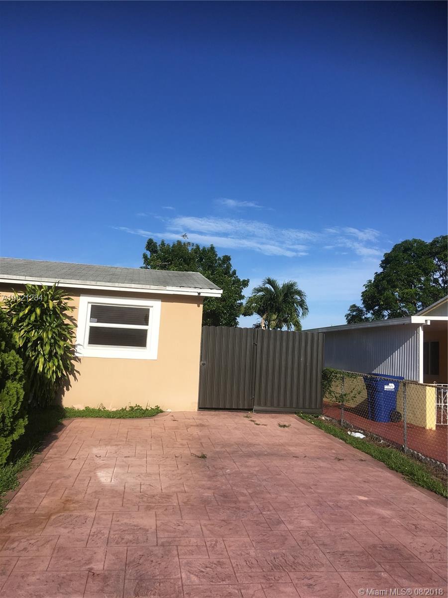 CAROL CITY GDNS 1ST ADDN - Residential