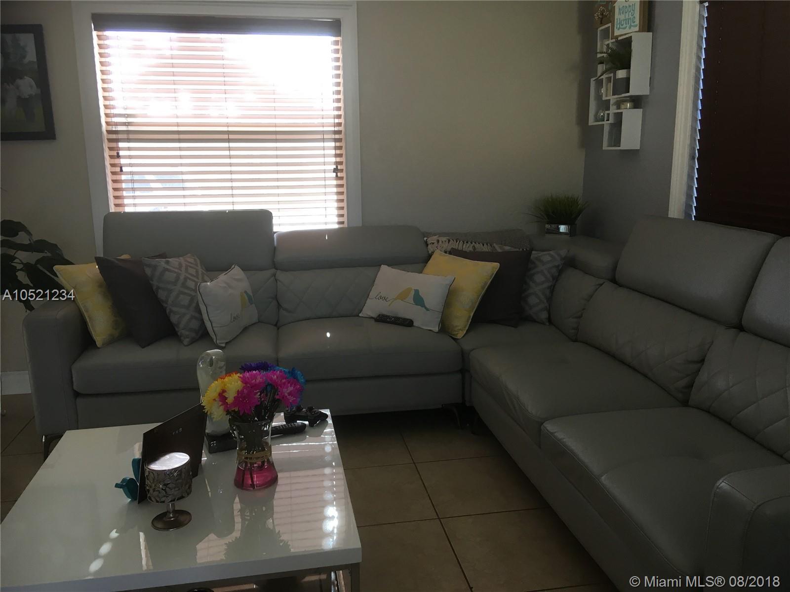 CAROL CITY GDNS 1ST ADDN - Residential