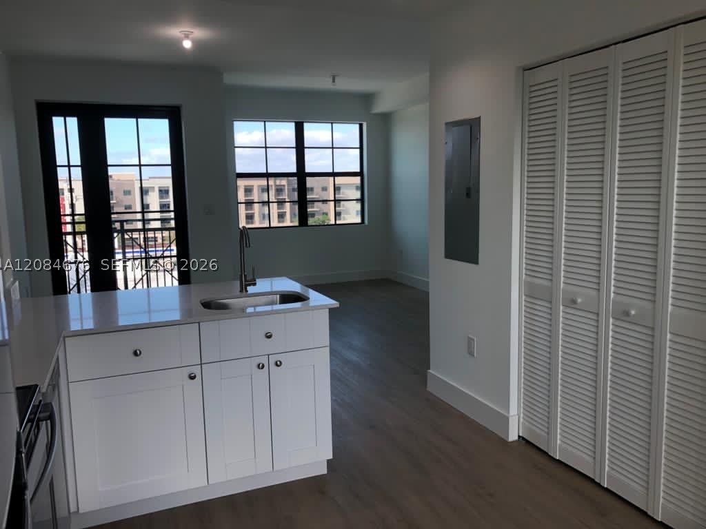 4100 SW 64th Ave 405