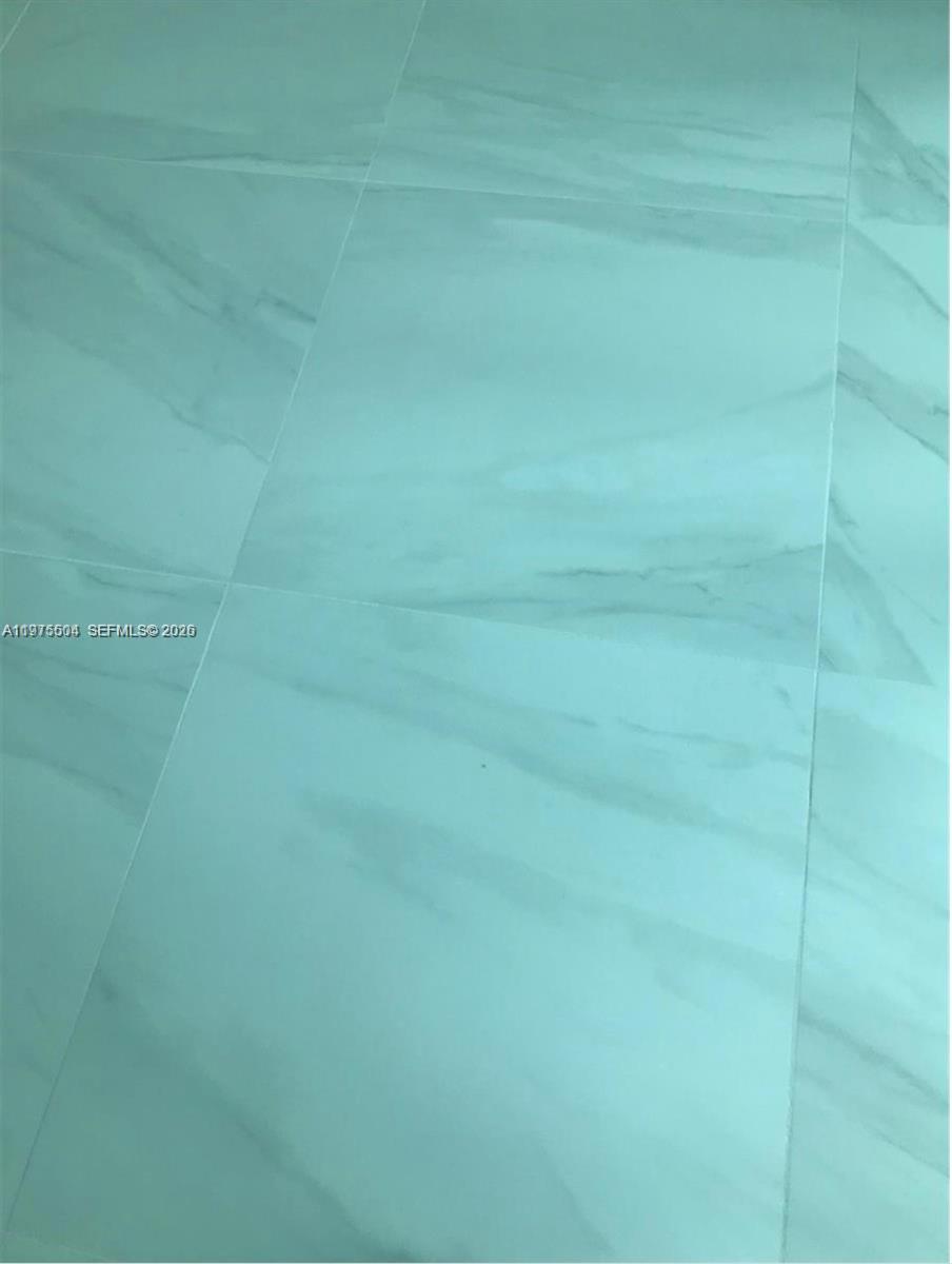 THE PLAZA 851 BRICKELL CO - Residential Lease